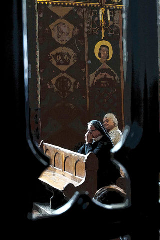 Nonne i bøn